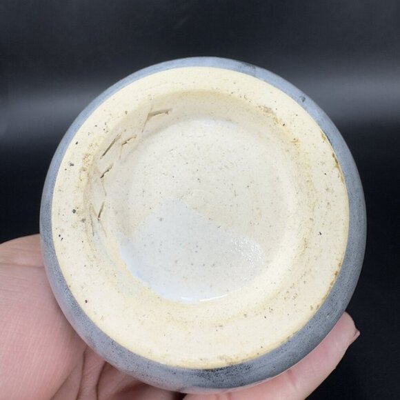 Primitive Style Art Pottery Bud Vase Round Bottom Gray Black Lines Glaze Vase - Picture 6 of 11